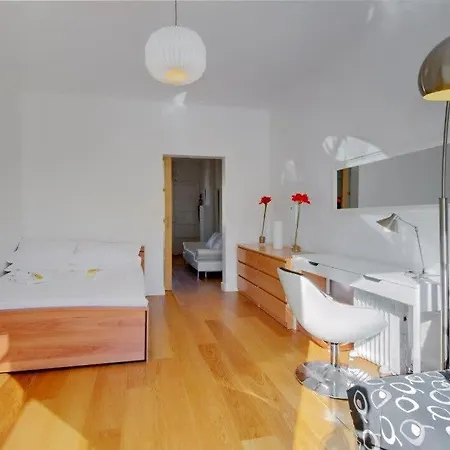 Myrazur Carre D'or Νίκαια